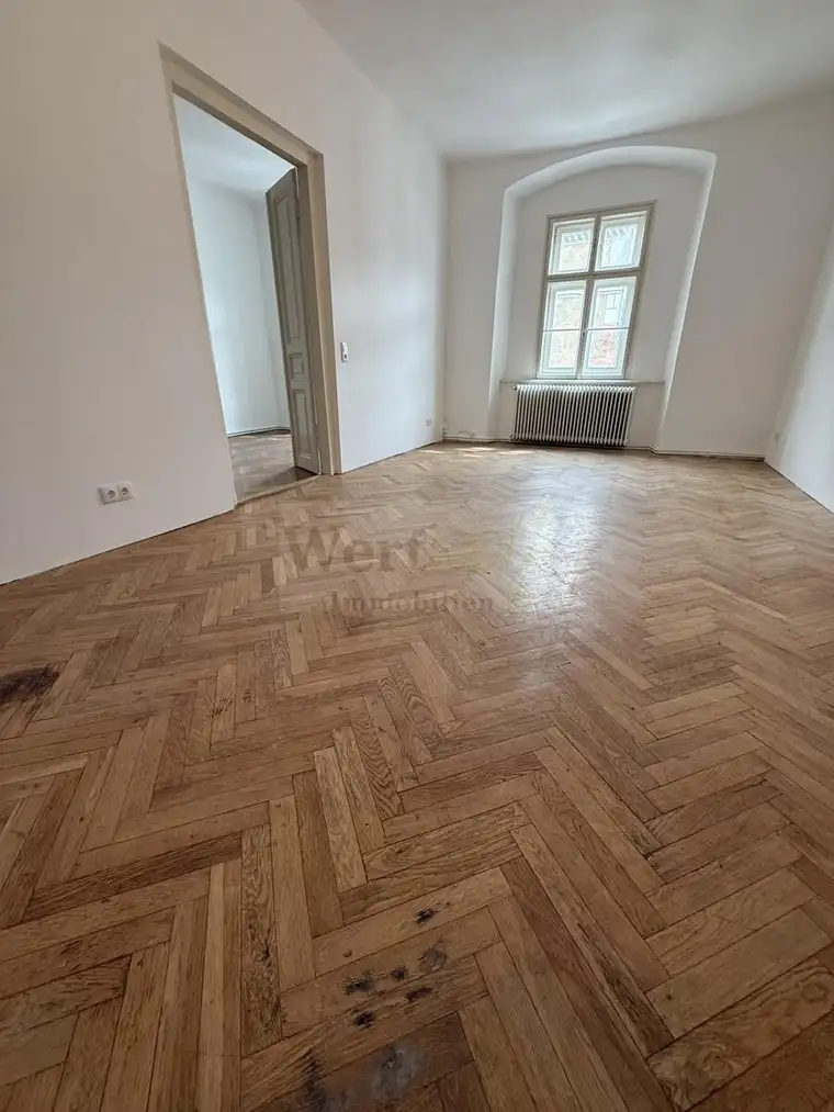 Wohnung im Herzen von Mödling am Beginn der Fußgängerzone zu mieten!