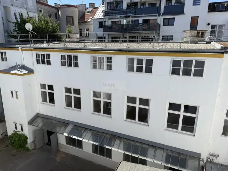 Einmalige Gelegenheit - Charmante, großzügige Loft-Maisonette Wohnung mit Potential zu verkaufen!
