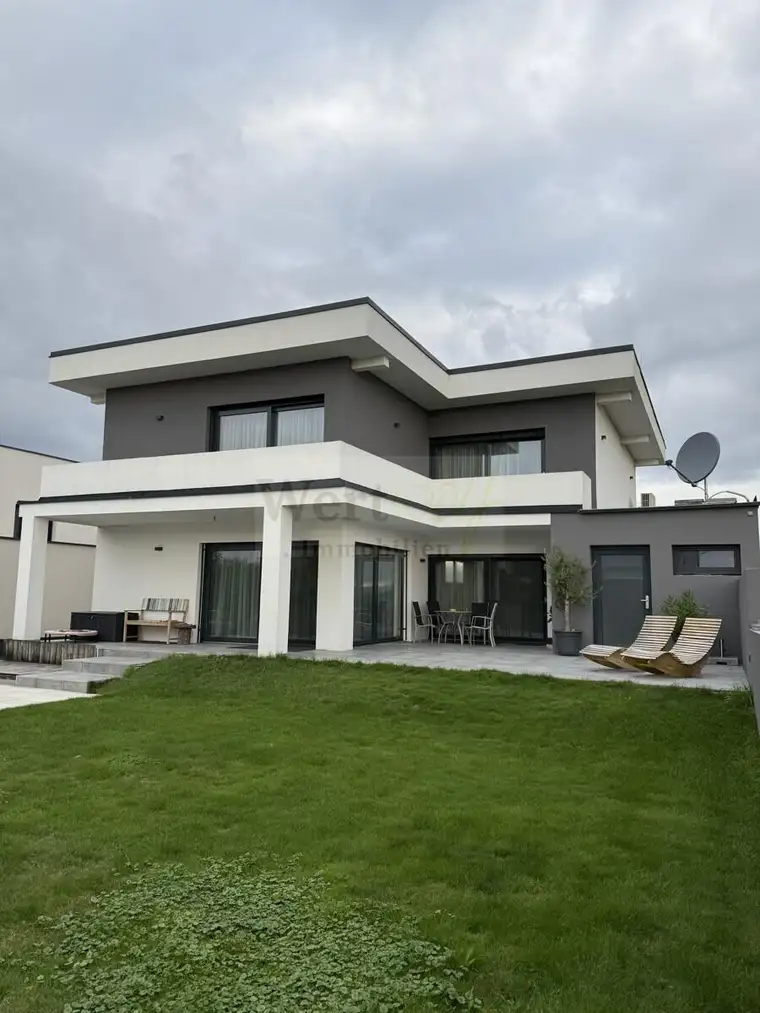 Modernes Einfamilienhaus in Grünruhelage mit Garten &amp; Pool zu verkaufen!