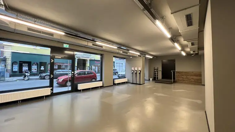 Großartige Geschäftsfläche nahe Alserstrasse