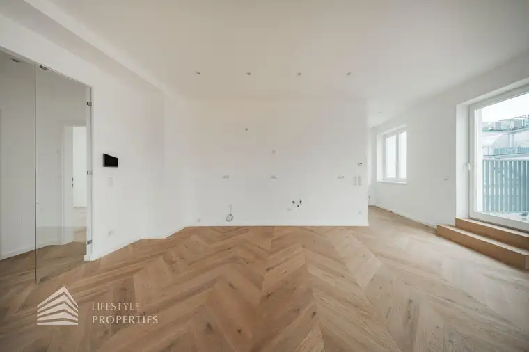 Elegante 4-Zimmer Wohnung mit Terrasse, Erstbezug!