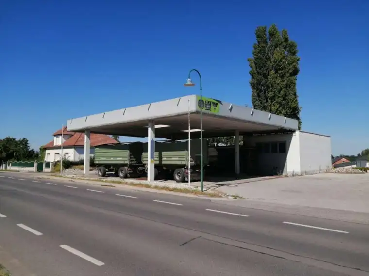 BAUGRUNDSTÜCK IDEAL FÜR GEWERBE UND EIGENHEIM