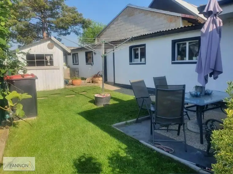 Schönabrunn - Einfamilien- bzw. Mehrfamilienhaus mit Potential