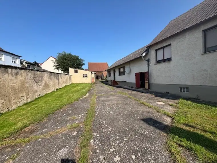 Erfolgreich VERKAUFT! Breitenbrunn - großes Bauernhaus mit 3 Wohneinheiten und Sandsteinstadl