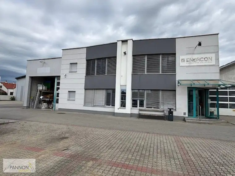 Gols - Bürogebäude mit Lager- und Sozialräumen sowie großem Parkplatz
