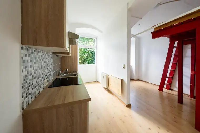 Sytlische 36 m² Wohnung mit 20 m² Terrasse &amp; Hochbett nahe TU Graz