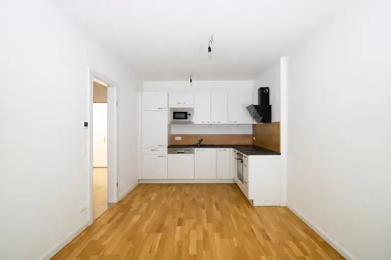 Moderne 2-Zimmer-Wohnung mit Loggia – kompakt &amp; gut geschnitten