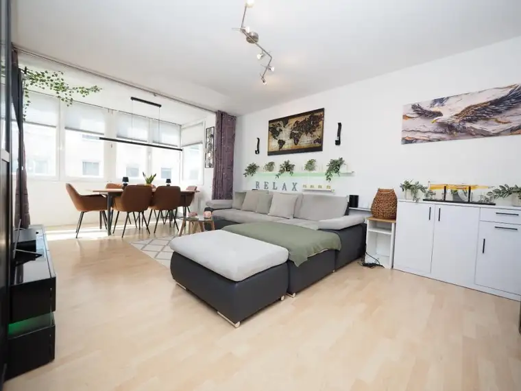 Charmante 2-Zimmer Wohnung – „City Flair“