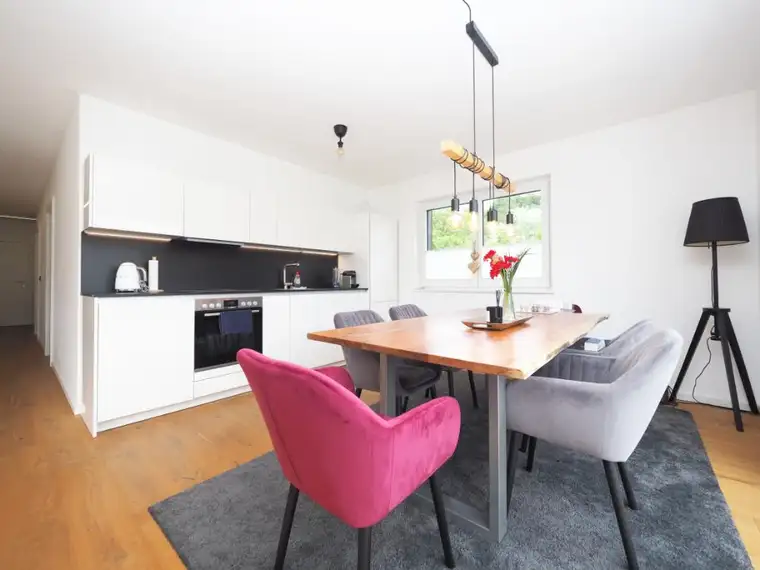 Exklusive 2-Zimmer-Penthousewohnung - bis September 2027 vermietet!