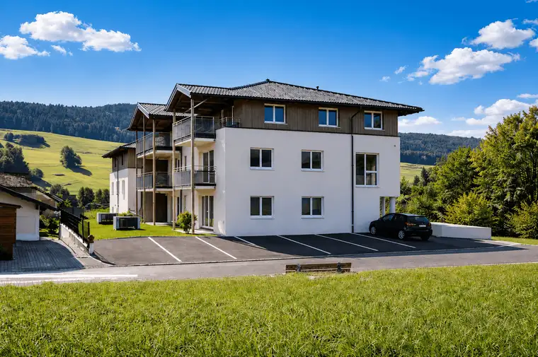 Eigentumswohnungen mit Balkon – mitten in Oberwang