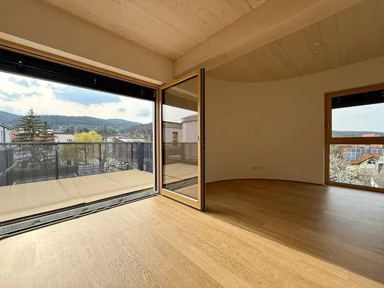 GRÜNE STADTVILLEN - GANZ OBEN MIT SONNENUNTERGANG! | 4 Zimmer im DG | Holzbauweise - Geothermie - Photovoltaik | Provisionsfrei!
