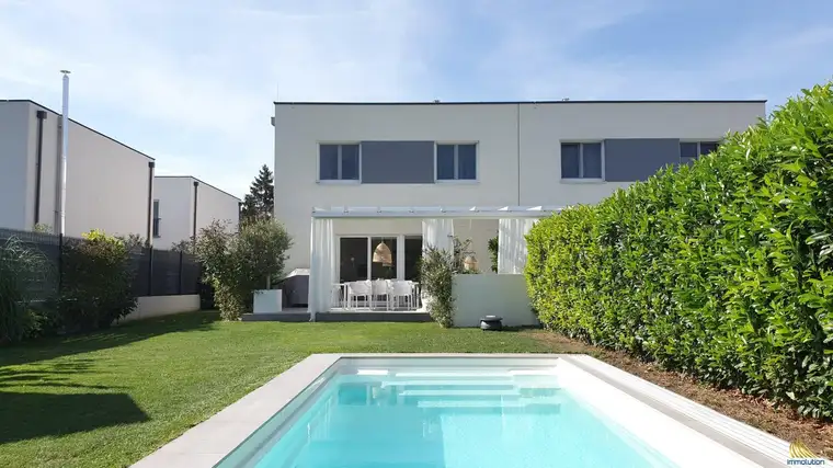 Familientraum mit Pool in Baden - PV Anlage -Wallbox - stilvoll - modern - 61m² Wohnkeller