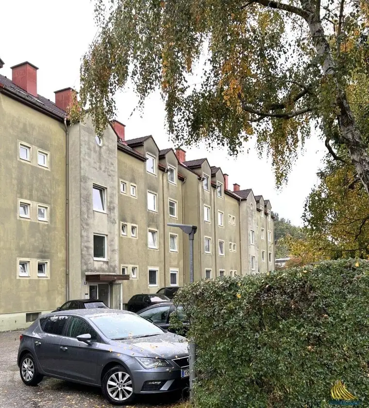 Großzügige Mietwohnung mit guter Infrastruktur in Ruhelage