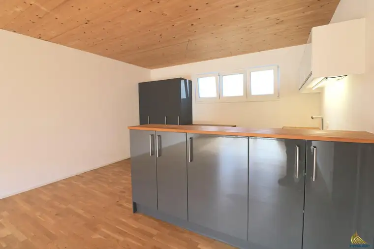 Ruhige Gartenwohnung mit großer Terrasse