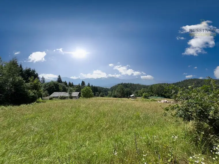 Sonniges Grundstück mit Traumsicht ober Velden #Karawankenblick