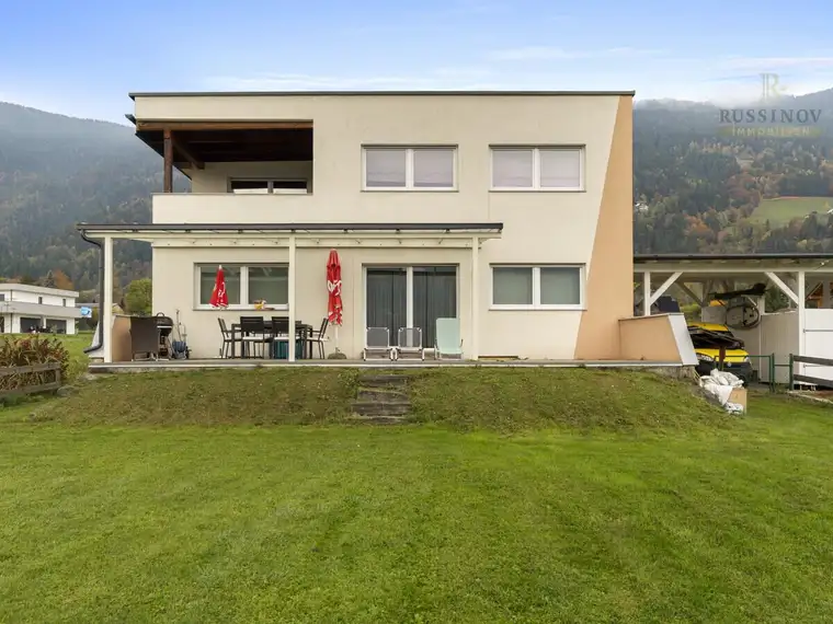 Modernes Einfamilienhaus mit Ossiacher-See Blick