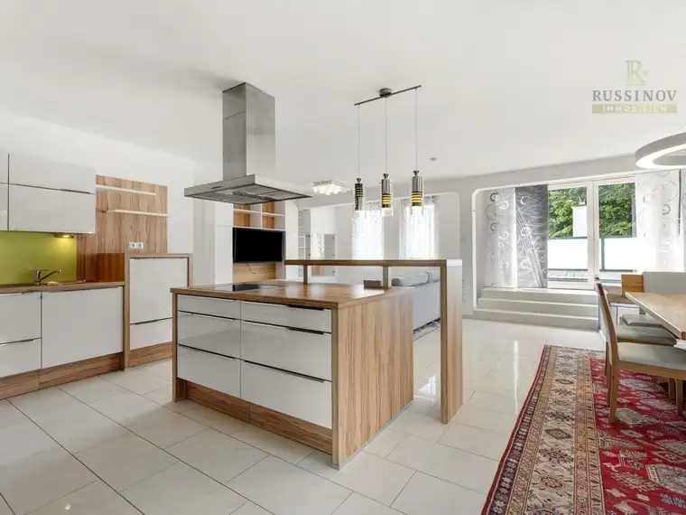 Großzügige Terrassenwohnung mit Eigengarten in Wörthersee-Nähe