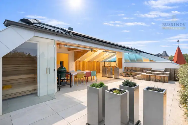 Exklusive Stadtvilla am Fuße des Kreuzbergl #Rooftop-Pool &amp; Sauna #Lift # 9 Tiefgaragenplätze