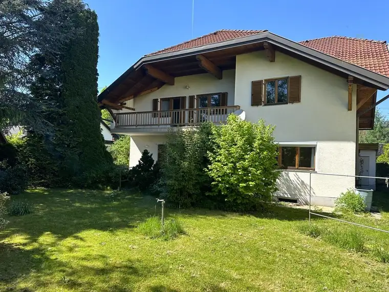 Großzügiges Einfamilienhaus in Krumpendorf am Wörthersee