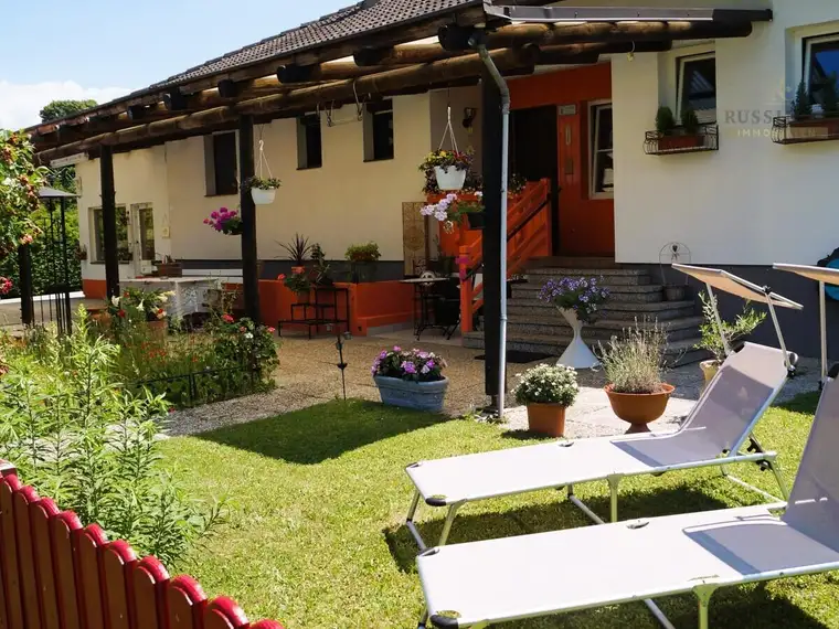 Großzügiges Mehrfamilienhaus in Seenähe, Wohnen &amp; Vermieten