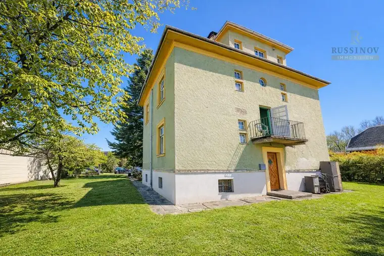 Historisches Stadthaus mit Potential und großem Grundstück in Bestlage #Villach/Lind
