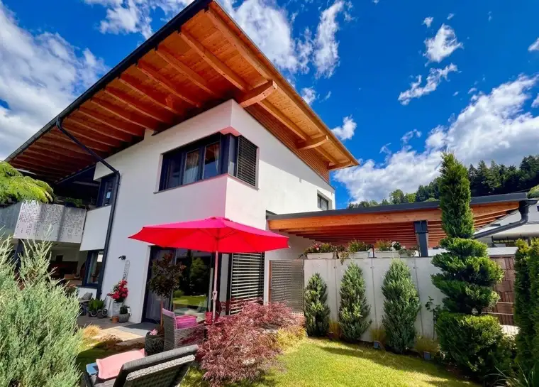 4-Zi.-Luxus-Maisonette mit Garten, Terrasse &amp; Loggia - Panorama-Bergblick in Seeboden/Millstätter See