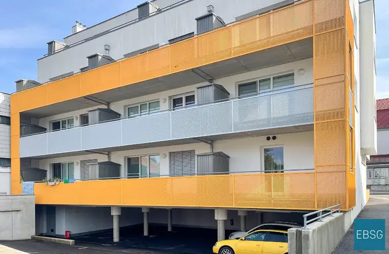 Junges Wohnen: 2-Zimmerwohnung im 1.OG mit Balkon