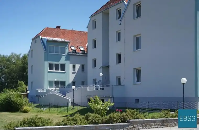 3-Zimmerwohnung im 2.OG mit Loggia