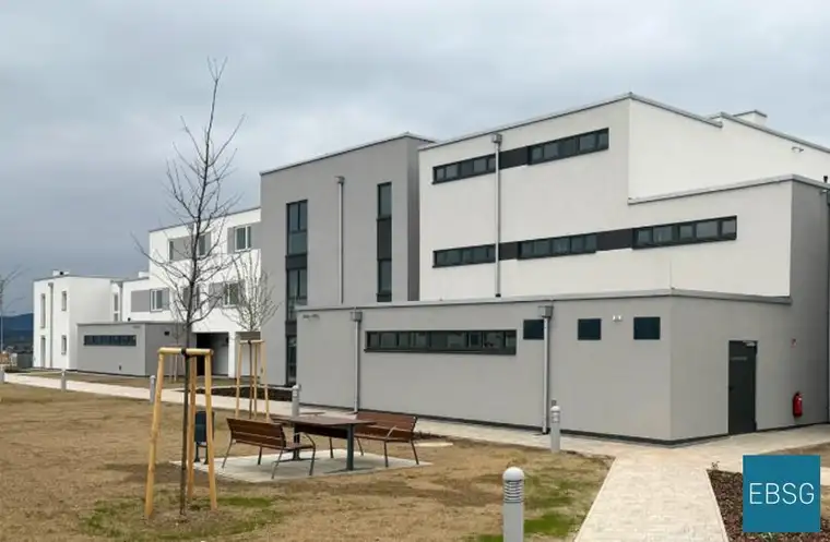 Top 14: 3-Zimmerwohnung im 1. OG mit Balkon 