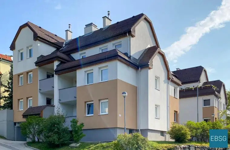 3-Zimmerwohnung im 1.OG mit Terrasse