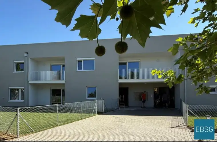 Wohnung im Obergeschoß mit Loggia