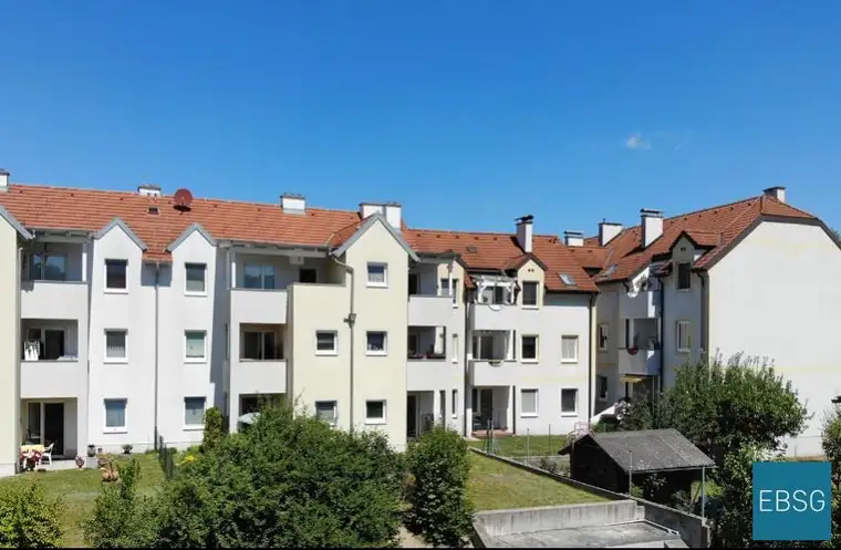 Single- oder Pärchenwohnung mit Loggia im 1. OG