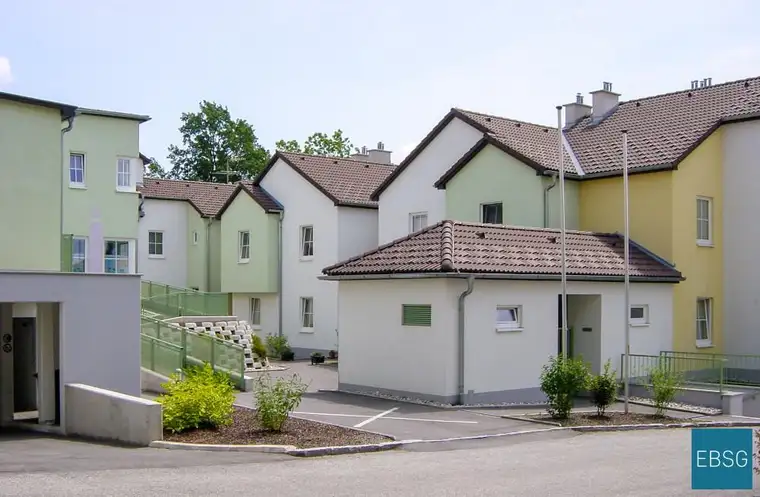 3-Zimmerwohnung im 2.OG mit Balkon