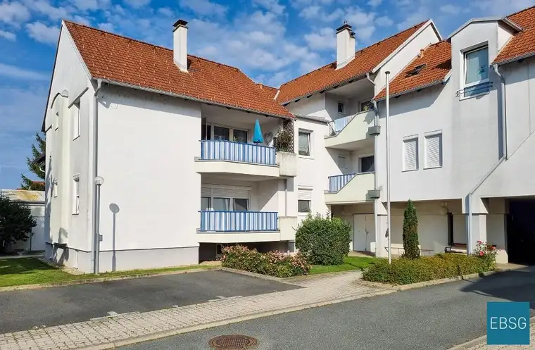 2-Zimmerwohnung im EG mit Loggia