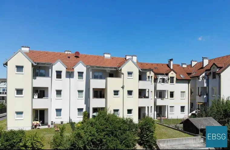 3-Zimmerwohnung im 1.OG 