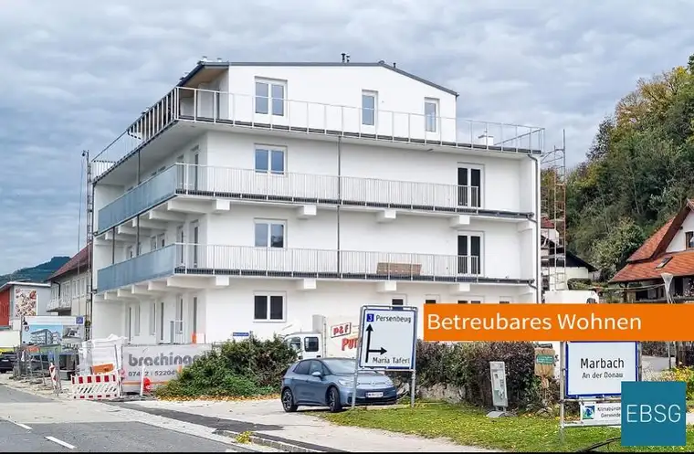 Kompakte Wohnung im 1. OG mit Loggia