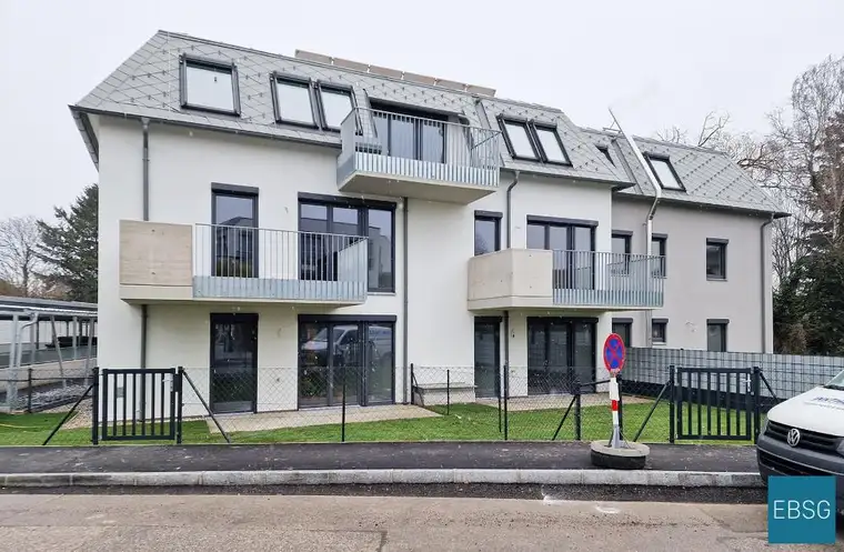 Single- oder Pärchenwohnung mit Balkon im 1. OG