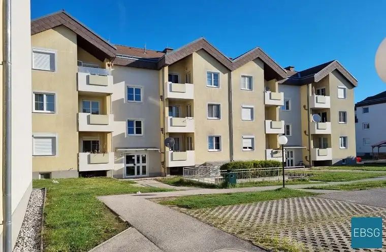 2-Zimmerwohnung im EG mit Loggia