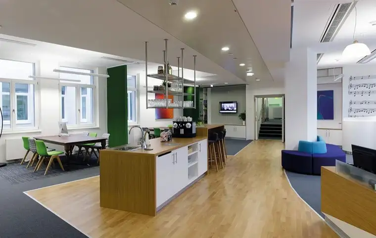 Flaggschiff-Business Center