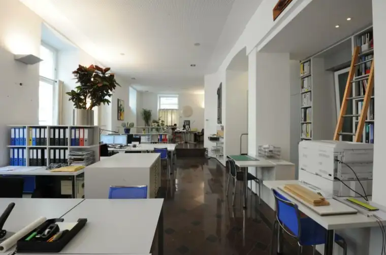 Schönes und modernes EG-Büro neben dem Hauptbahnhof