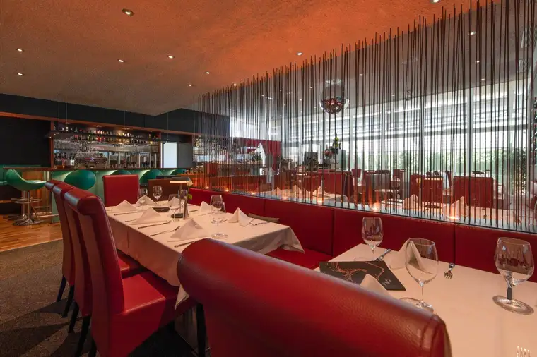 Tennis-Restaurant am Innsbrucker Fürstenweg 172 zu verpachten!