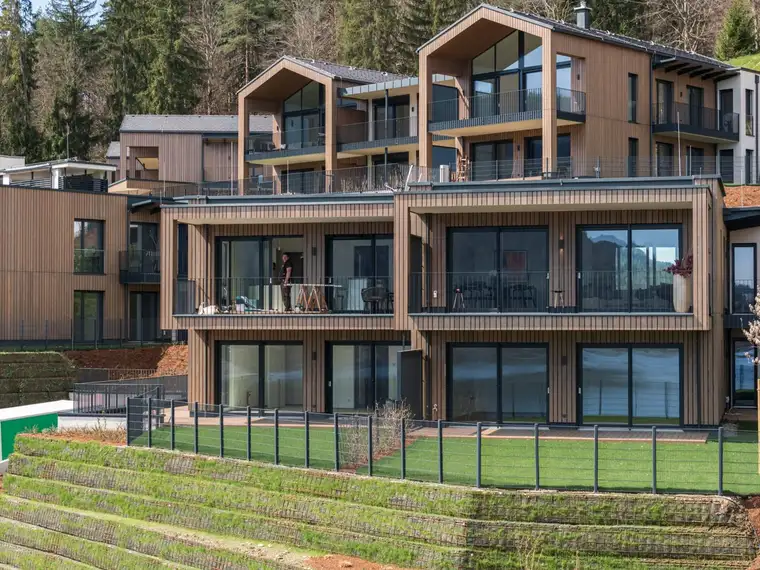 WOHNTRAUM AM SEE! - Exklusives 2-Zimmer-Appartement mit eigenem Seezugang