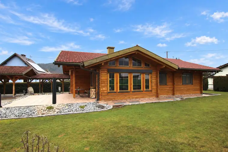Charmantes Holzblockhaus in Top-Zustand in Ferlach