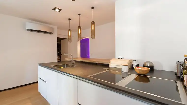 2 ZI-WOHNUNG IN INNSBRUCK, MÖBLIERT