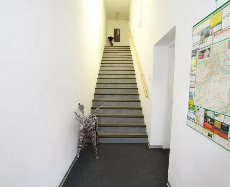 Zentrale Büro/Praxisfläche – Ideal für Ihr Business!