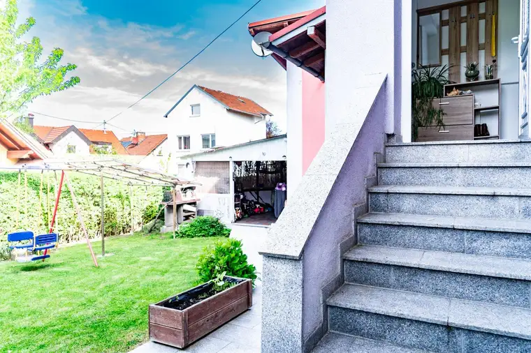 Traumhafte Wohnung mit Garten und Garage in Gallspach