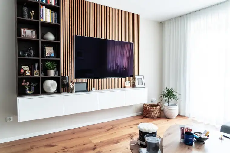 **MIETKAUF** Kernsanierte 3 Zimmer Erdgeschosswohnung nähe Plus City