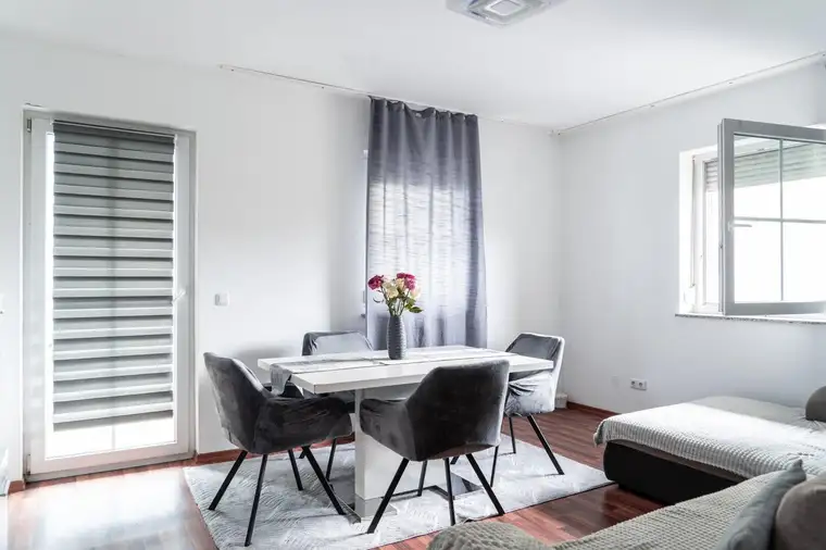 Charmante Wohnung mit Balkon und Stellplatz in Schwertberg!