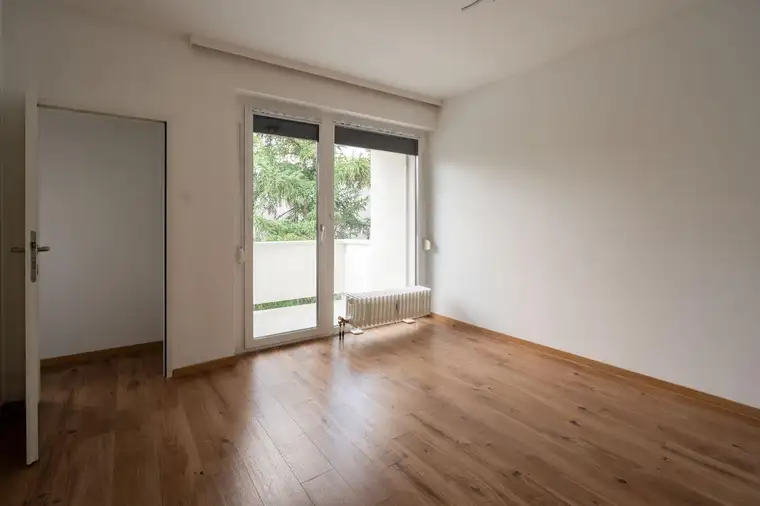 Totalsanierte 2-Zimmer-Wohnung mit großzügiger Loggia in Linz-Urfahr!