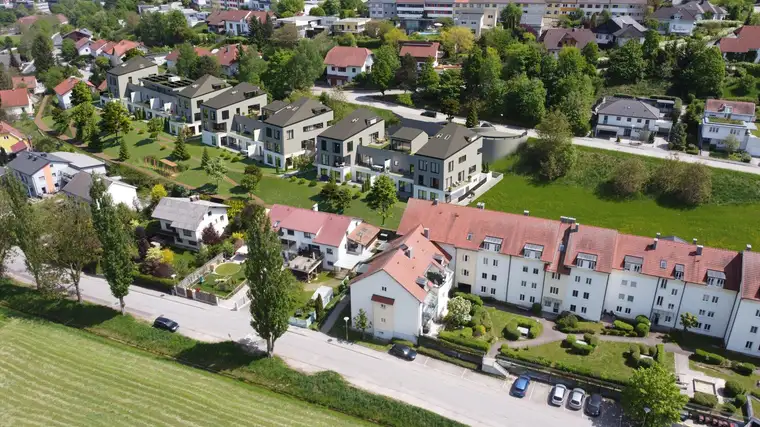PROVISIONSFREI: 3-Zimmer-Gartenwohnung mit Loggia und Terrasse – Ideal für Familien in Steyr-Christkindl